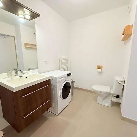Avec Piscine Et Parking - 4 Pers. - Fr-1-900-13 르 라방두